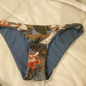 Damsel bikini bottom